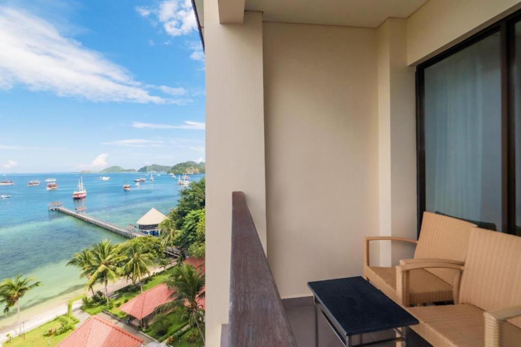 Laprima Hotel Labuan Bajo Exterior photo