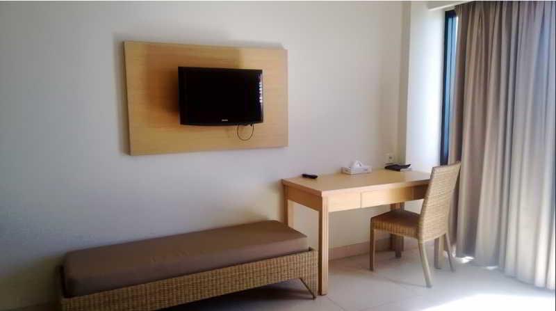 Laprima Hotel Labuan Bajo Exterior photo